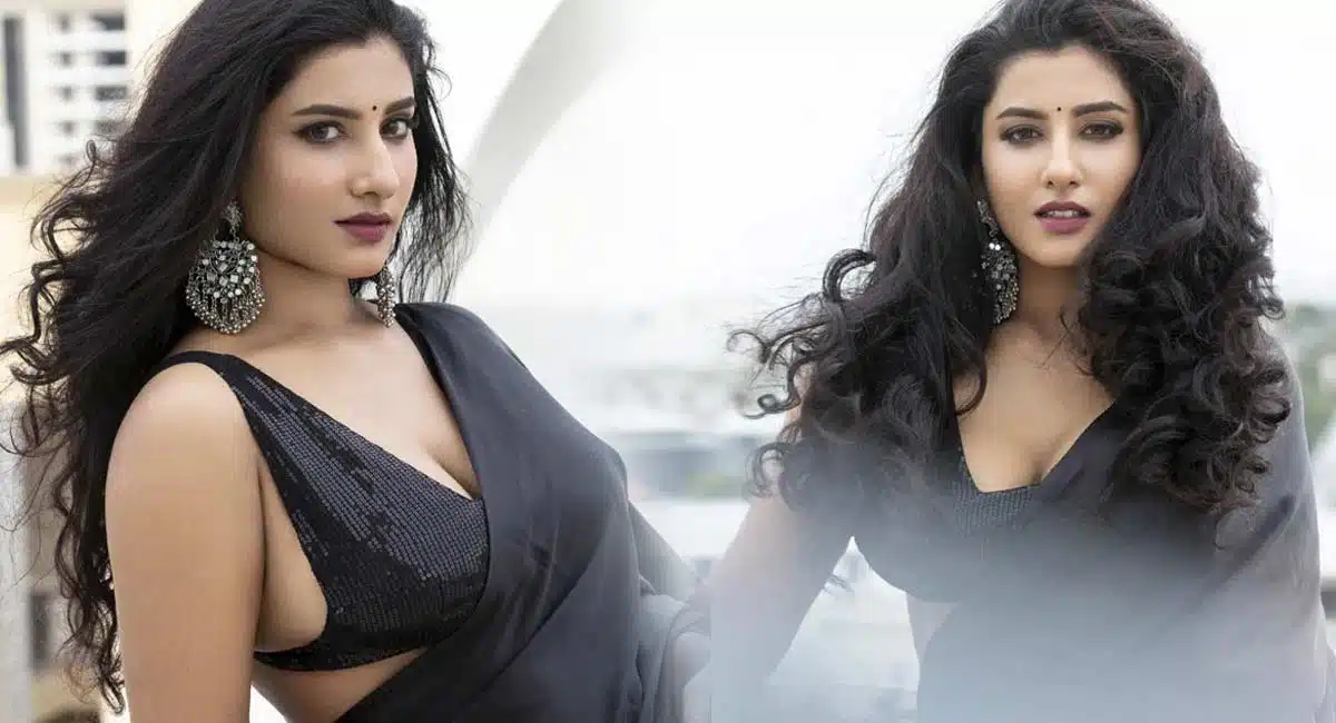 vishnu priya stunning looks viral