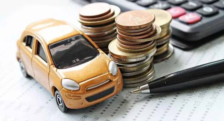 Business Idea : కార్ పై బంపర్ ఆఫర్లు… కొనాలనుకునే వారికి ఈజీగా లోన్… రూ.45 వేల తగ్గింపు…