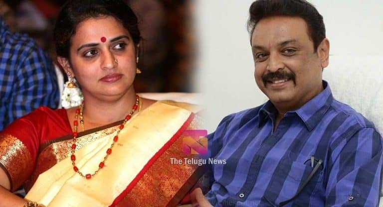 Naresh – Pavithra : రామారావు మూవీ థియేట‌ర్స్‌లో న‌రేష్‌, ప‌విత్ర‌.. ఈల‌లే ఈలలు