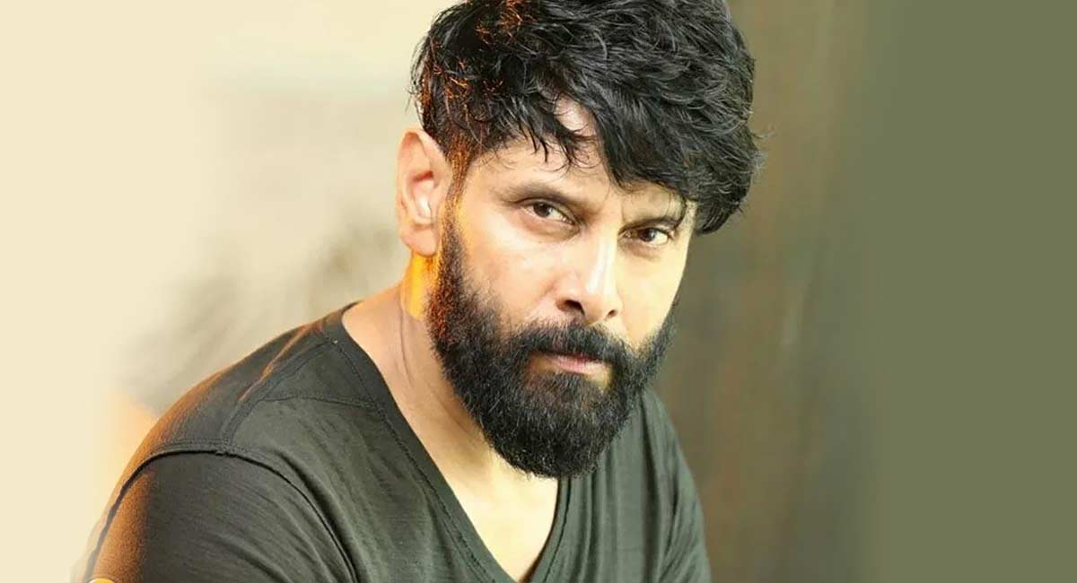 Vikram : స్టార్ హీరో చియాన్ విక్ర‌మ్‌కి గుండె పోటు.. ఖండించిన స్నేహితులు