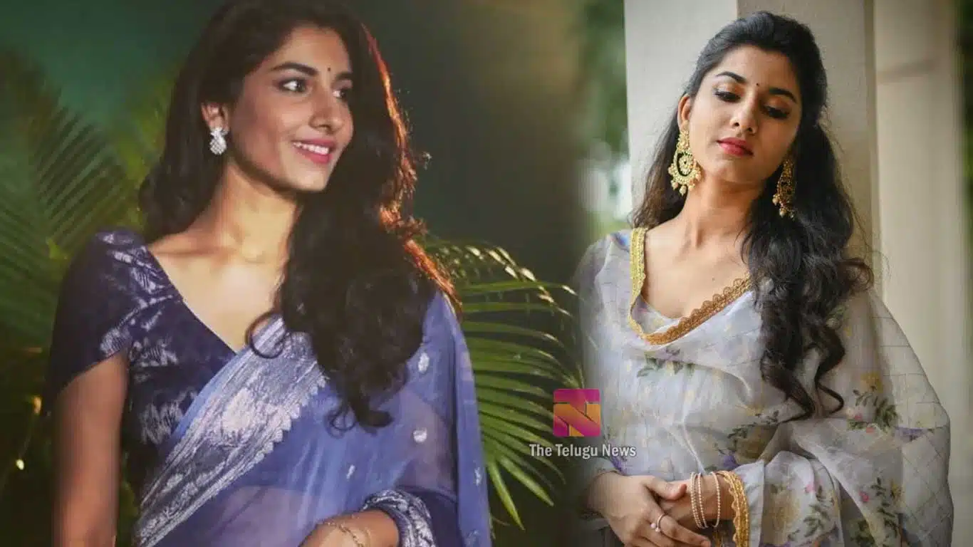 Anchor Vishnu Priya Traditional Look On Sravana Shukra Vaaram