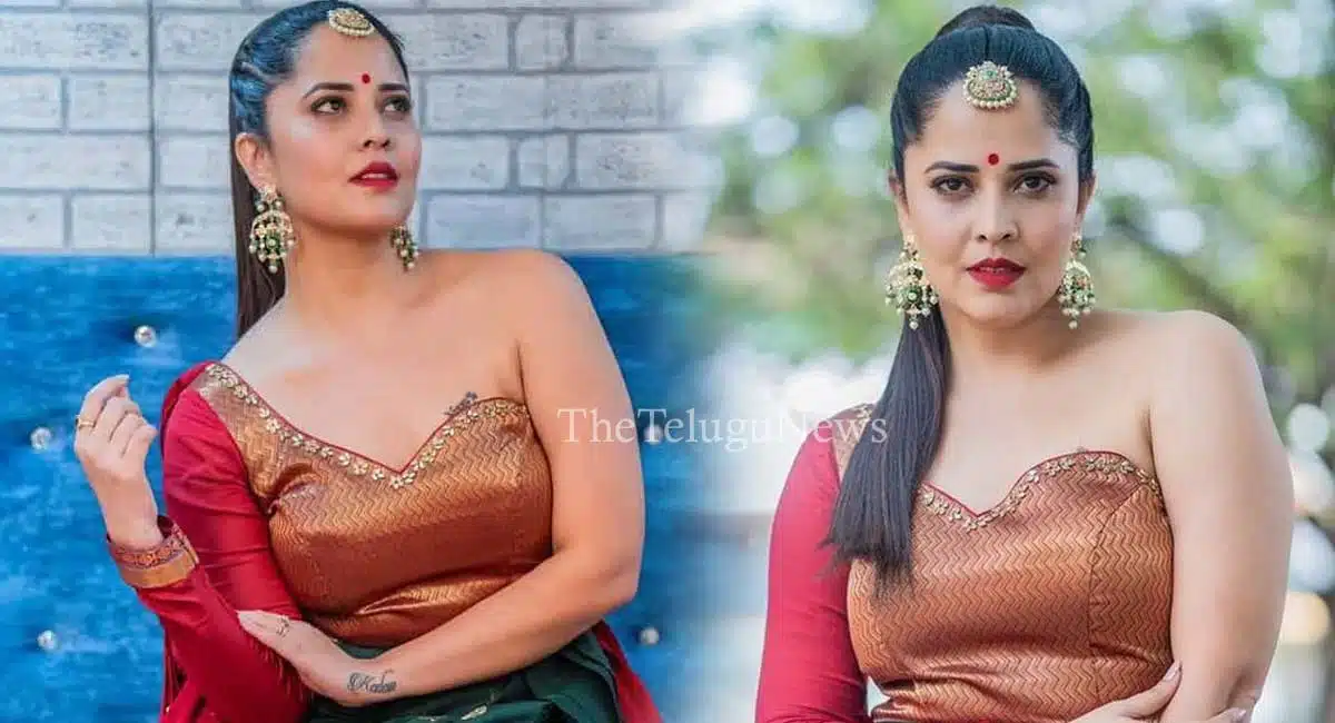 Anasuya Bharadwaj about Rumours On Her Politics