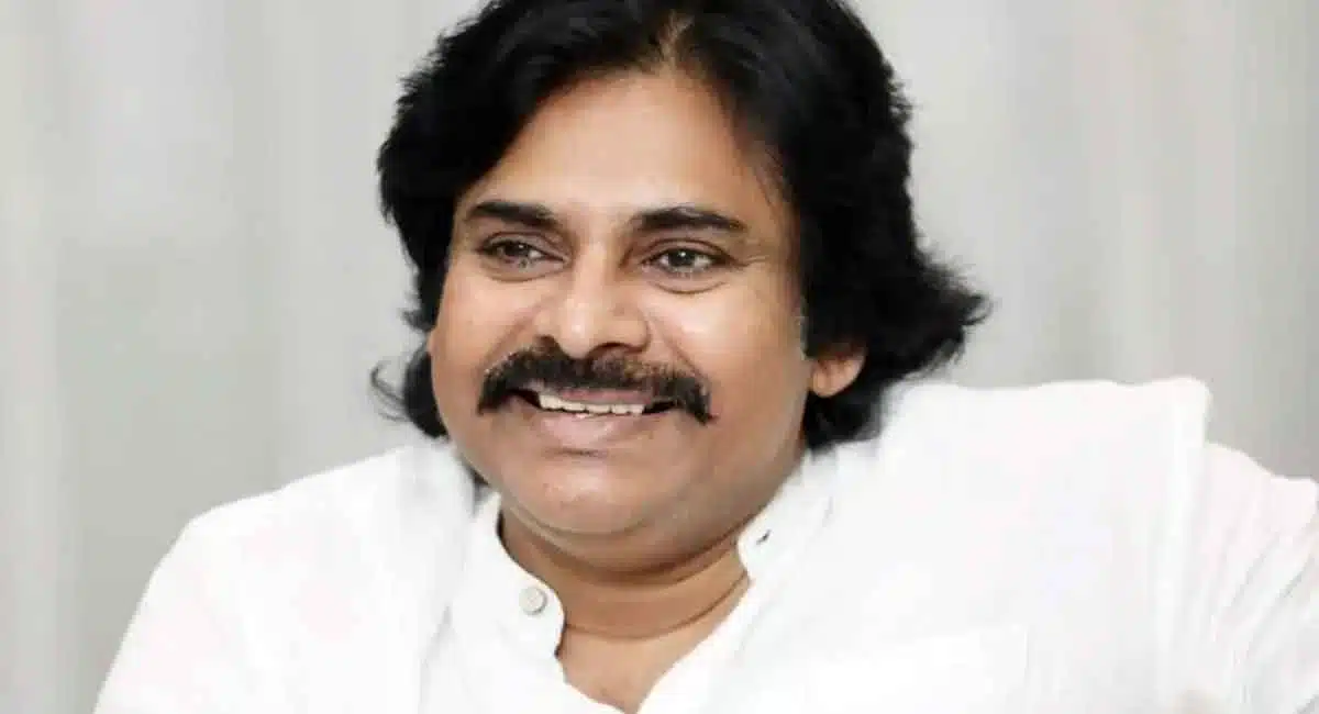 bandla ganesh ali and nitin using Pawan Kalyan for movies but politically they are not support to janasena
