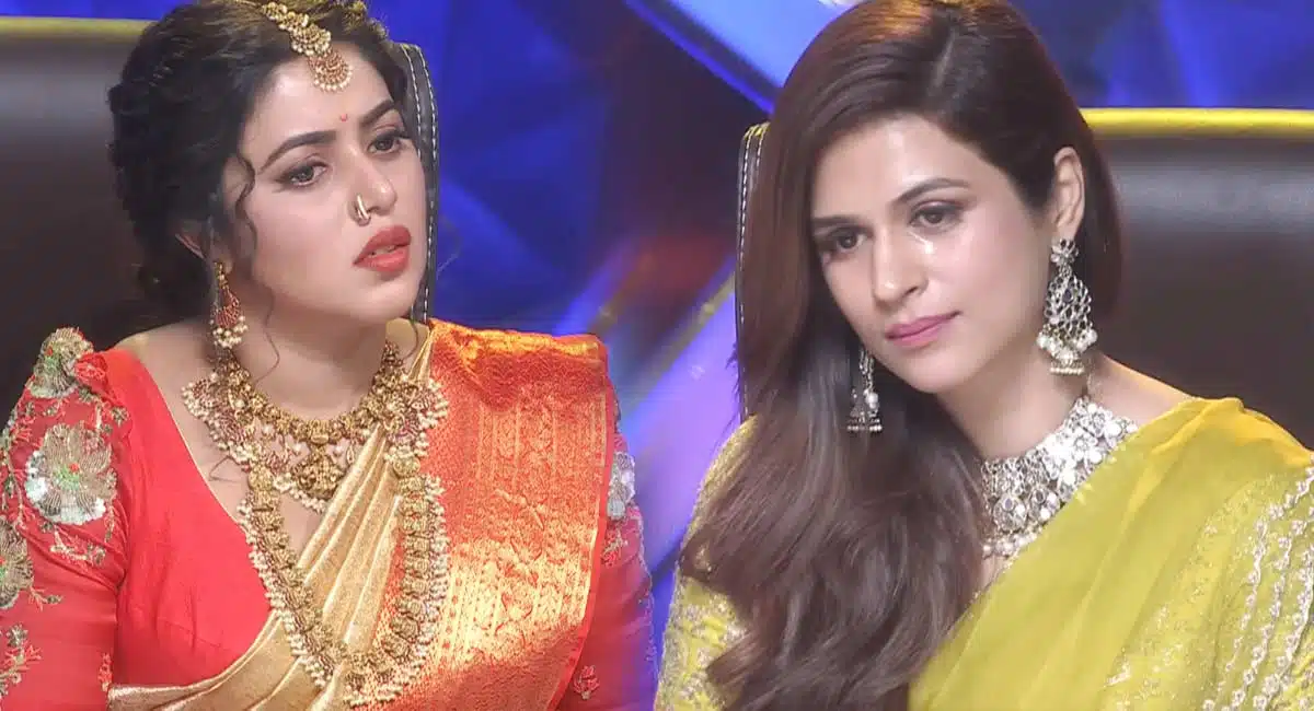 Poorna and Shraddha Das gets cried in dhee show promo