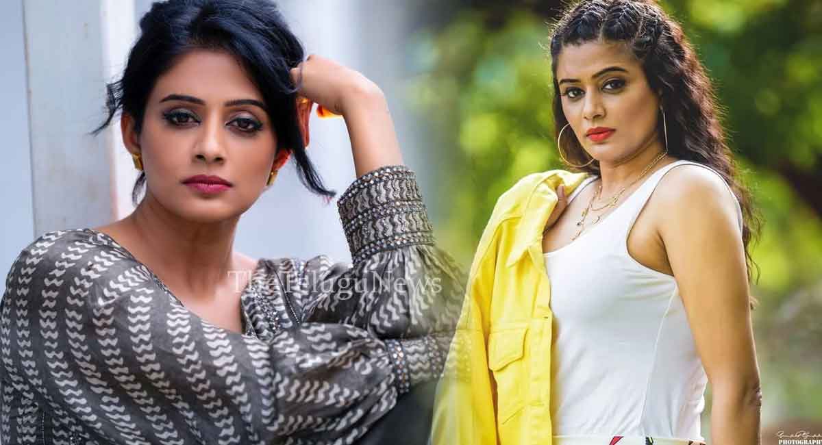 Priyamani : భ‌ర్త‌తో విడాకుల‌కి సిద్ధ‌మైన ప్రియ‌మ‌ణి.. కార‌ణం ఏంటో తెలుసా?