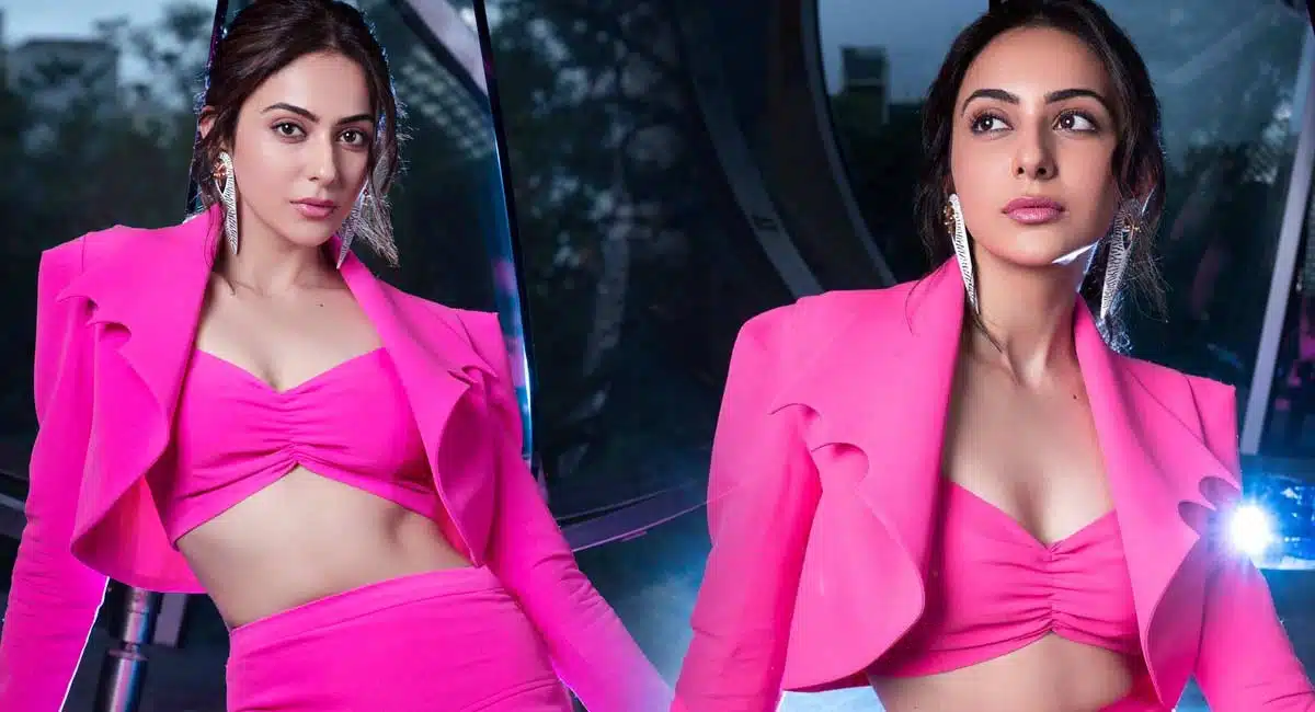 Rakul Preet Singh latest pics viral on instagram