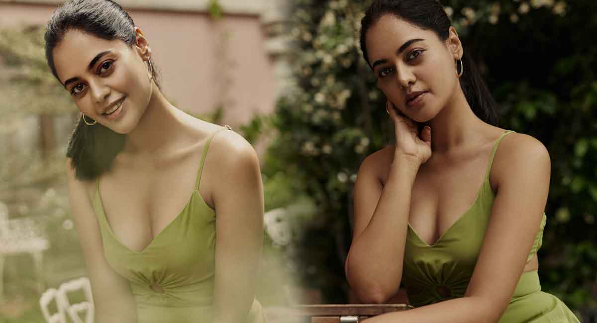 Bindu Madhavi : ఓ రేంజ్‌లో అందాలు ఆర‌బోసిన బిగ్ బాస్ విన్న‌ర్.. మైండ్ బ్లాక్ అయిపోవ‌ల్సిందే..!