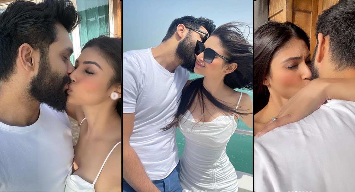 Mouni Roy : న‌డి సంద్రంలో ముద్దులాట‌.. ఇదేం అరాచ‌కం..!