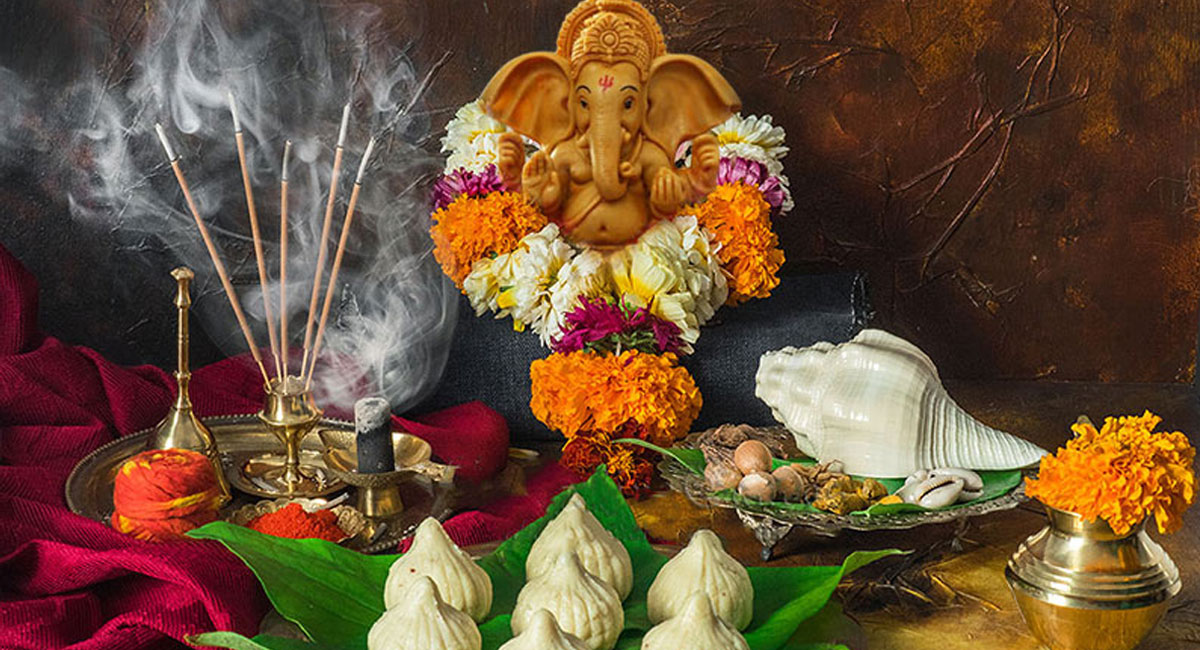 Ganapati Prasadam : గణపతికి నైవేద్యంగా ఈ 7 రకాల ప్రసాదాలు పెట్టండి…