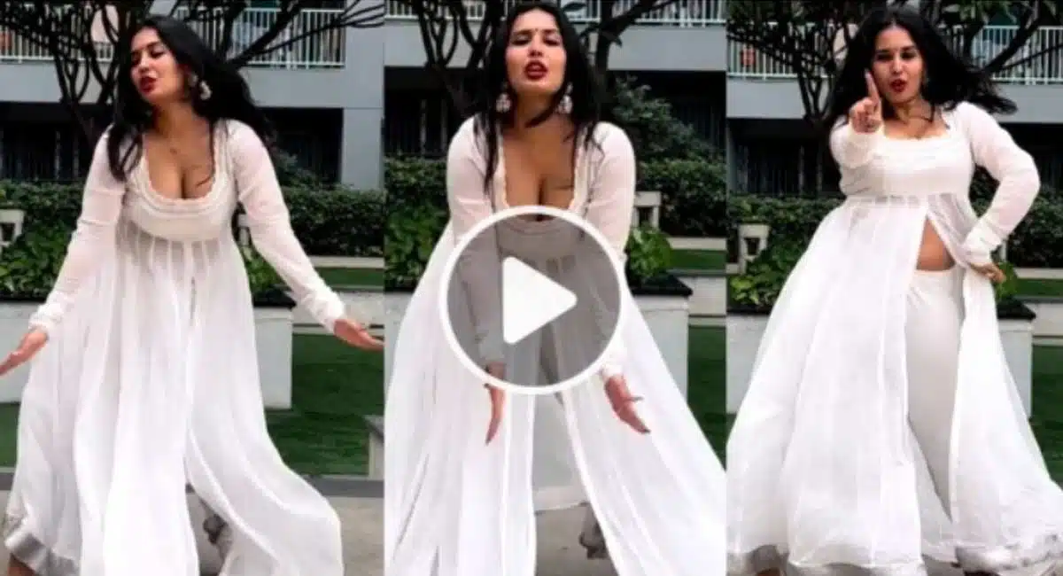 young woman dance video viral on Social media