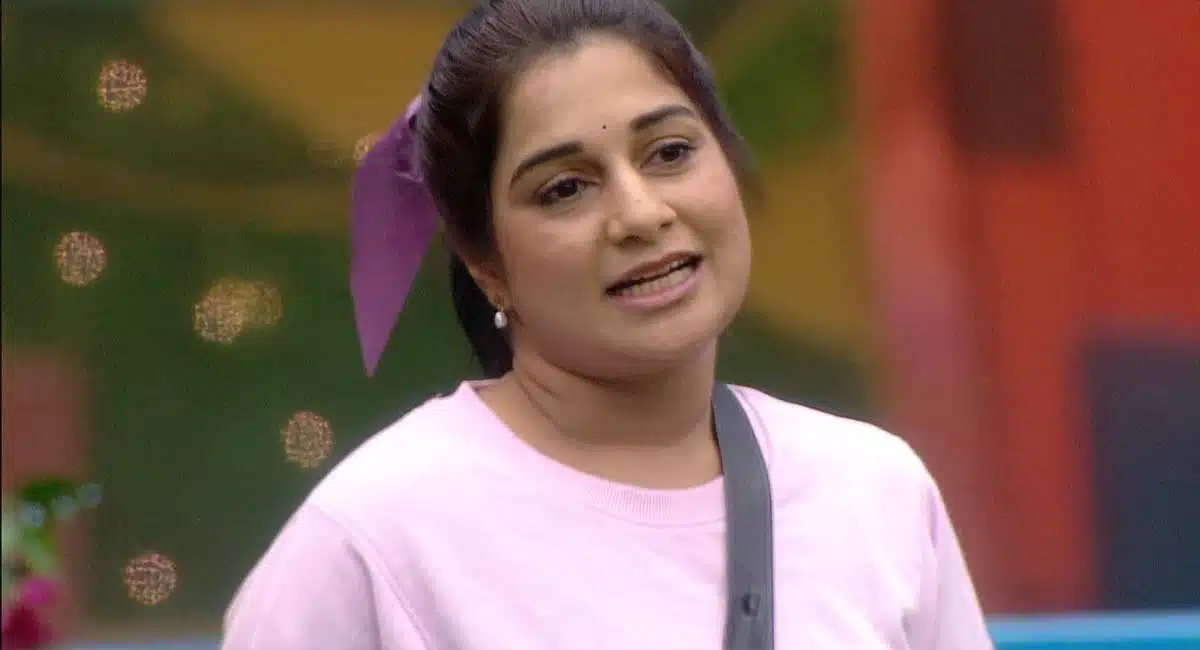 Pinky Emotional in Bigg Boss 6 Telugu