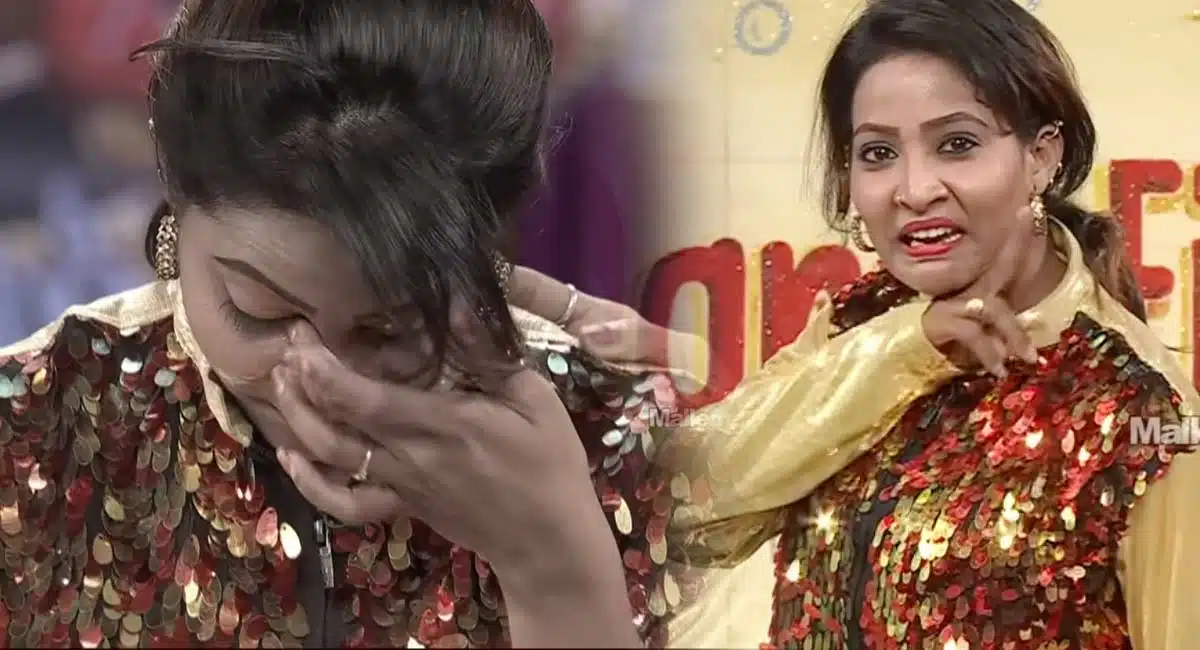 Conductor Jhani Emotional on Jabradasth Starge