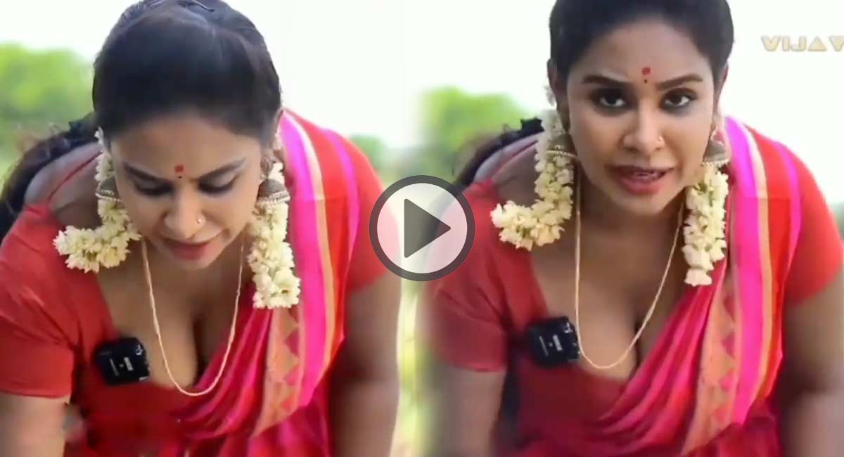 Sri Reddy : బాబోయ్ శ్రీ రెడ్డి ఎద ఎత్తులు ప్ర‌కంప‌న‌లు పుట్టిస్తున్నాయిగా..!