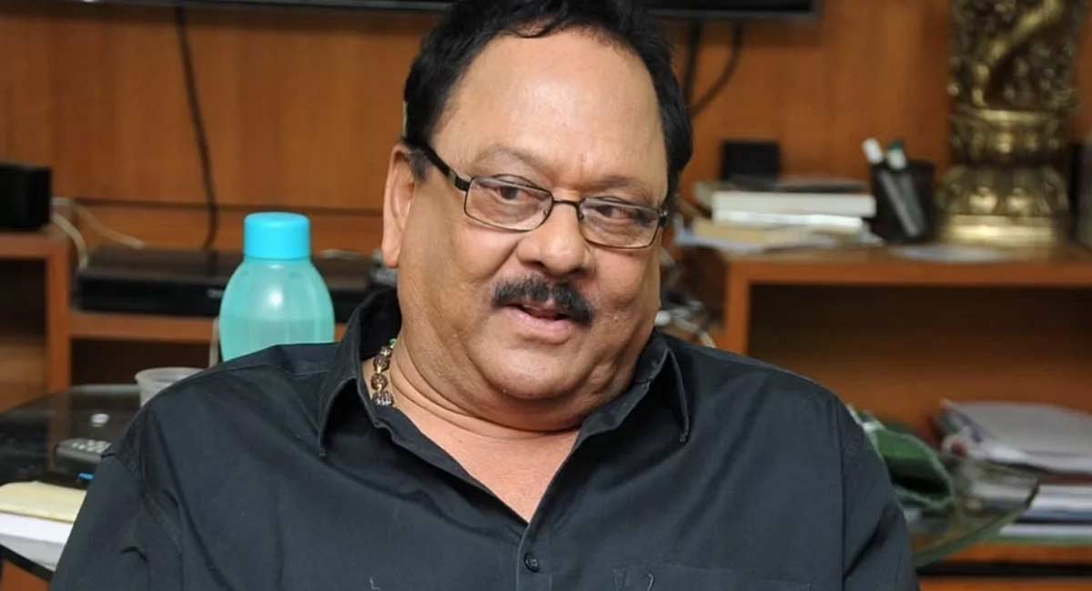 Krishnam Raju : రెబ‌ల్ స్టార్ కృష్ణం రాజు క‌న్నుమూత‌.. శోక సంద్రంలో ప్ర‌భాస్ ఫ్యామిలీ