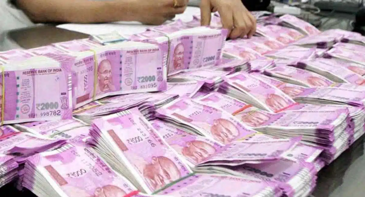 If you want to be rich, you should never have these things in your home
