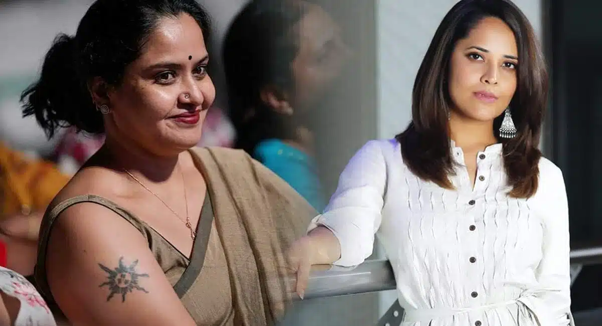 Pragathi Praised By Netizens By Comparing Anasuya