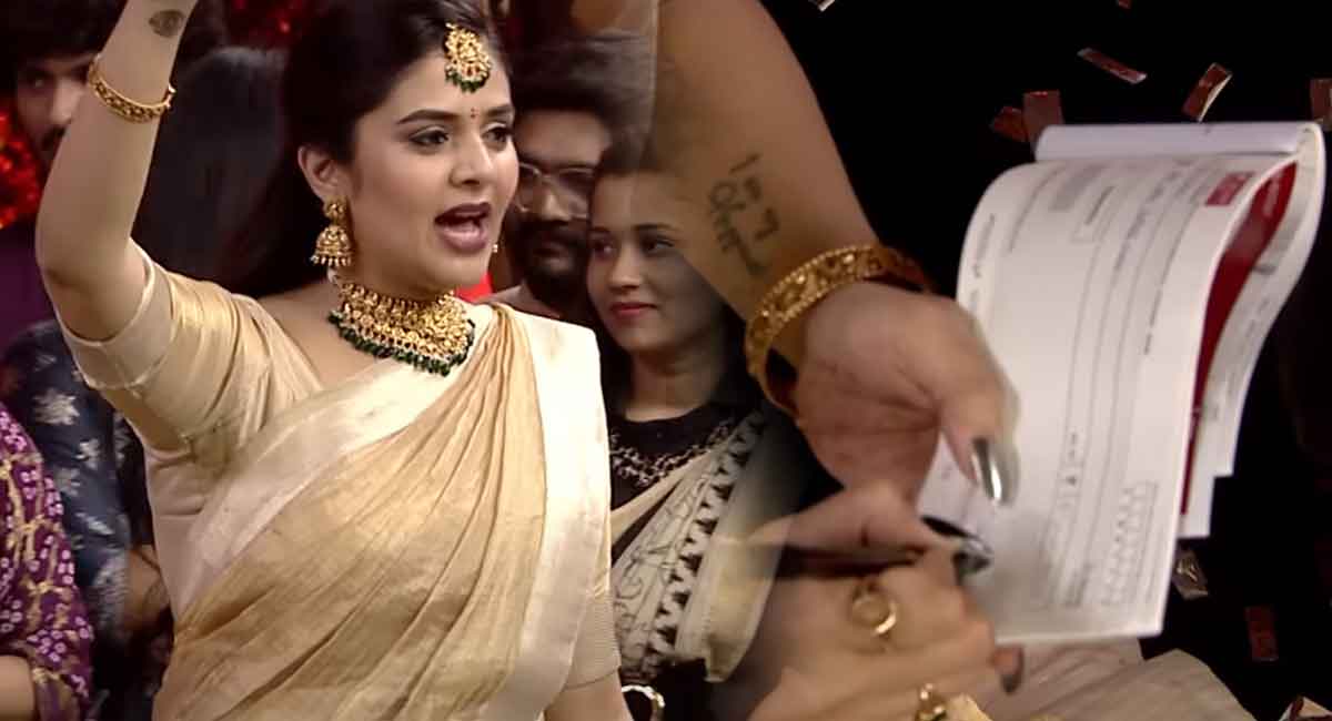 Sreemukhi : షోలో శ్రీముఖికి ఎదురుదెబ్బ.. అలా రూ. 5 లక్షలు ఖతం