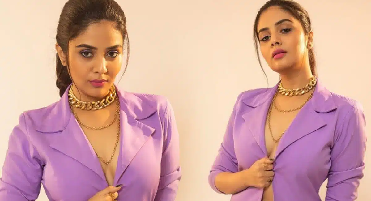 Sreemukhi Latest Photos IN Latest Episode Of Dance Ikon