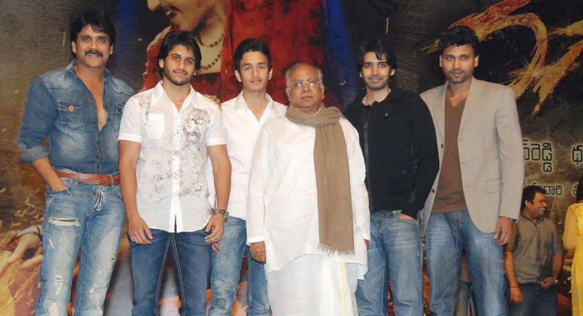 Andala Bhama comments on Akkineni is big with her hand there.