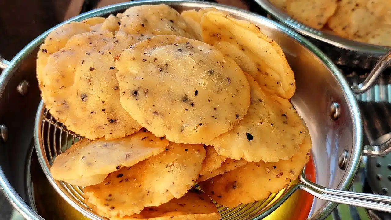 miriyalu chekkalu recipe in telugu