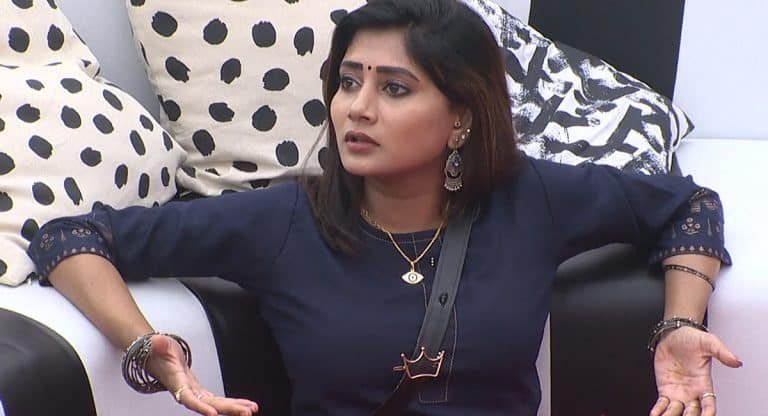 Bigg Boss Vasanthi : ఇలాగే కంటిన్యూ అయితే.. బయటకి వచ్చేస్తావ్ వాసంతి.. చాలా కేర్ ఫుల్ గా ఉండు తల్లోయి..!
