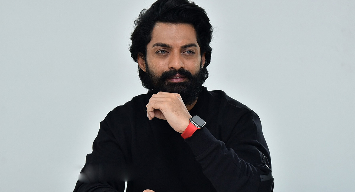 Kalyan Ram : మాస్ డైరెక్టర్‌తో జతకట్టనున్న కళ్యాణ్ రామ్.. మూవీ టాక్ రచ్చ రచ్చేనా..?