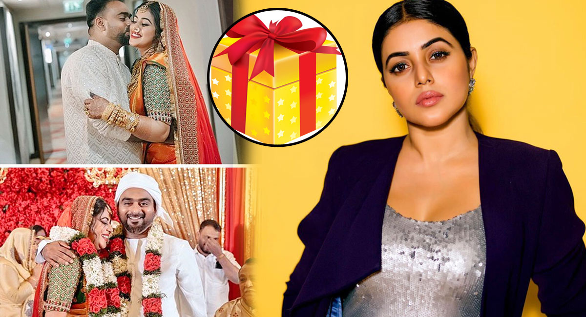 Poorna husband give a gift for her