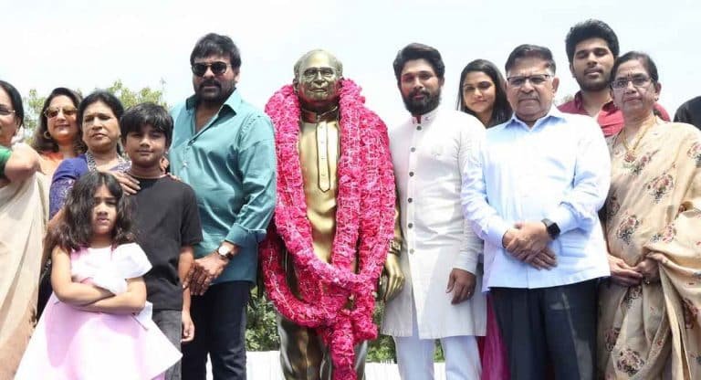 Mega Family : మెగా కోల్డ్ వార్‌… నవ్వుతూ ఫోటోలకు ఫోజ్ ఇస్తే అంతా సెట్‌ అయినట్లేనా?