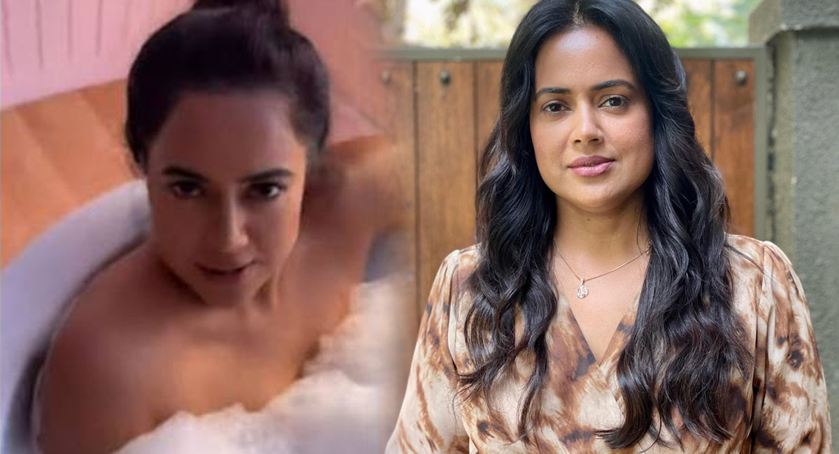 Sameera Reddy : బాత్ టబ్ లో సమీరా రెడ్డి.. ఇప్పుడు ఈ అతి అవసరమా అమ్మడు అంటున్న నెటిజెన్లు..!