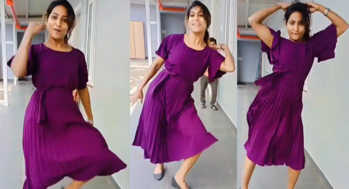 Pulsar Bike Jhansi Dance video viral