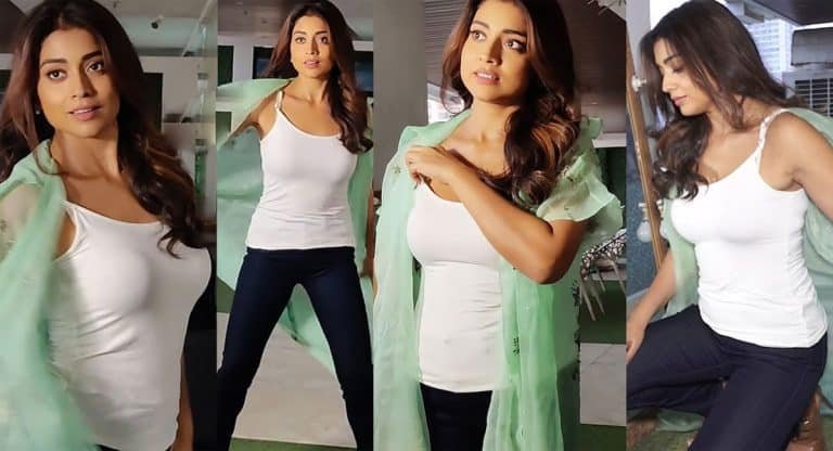 Shriya Saran : టీ షర్ట్ లోంచి బయటకి దూకేస్తున్నాయ్ రో … బిడ్డకి తల్లి అయినా శ్రియా ఫిగర్ చెక్కు చెదరలేదు.. వీడియో