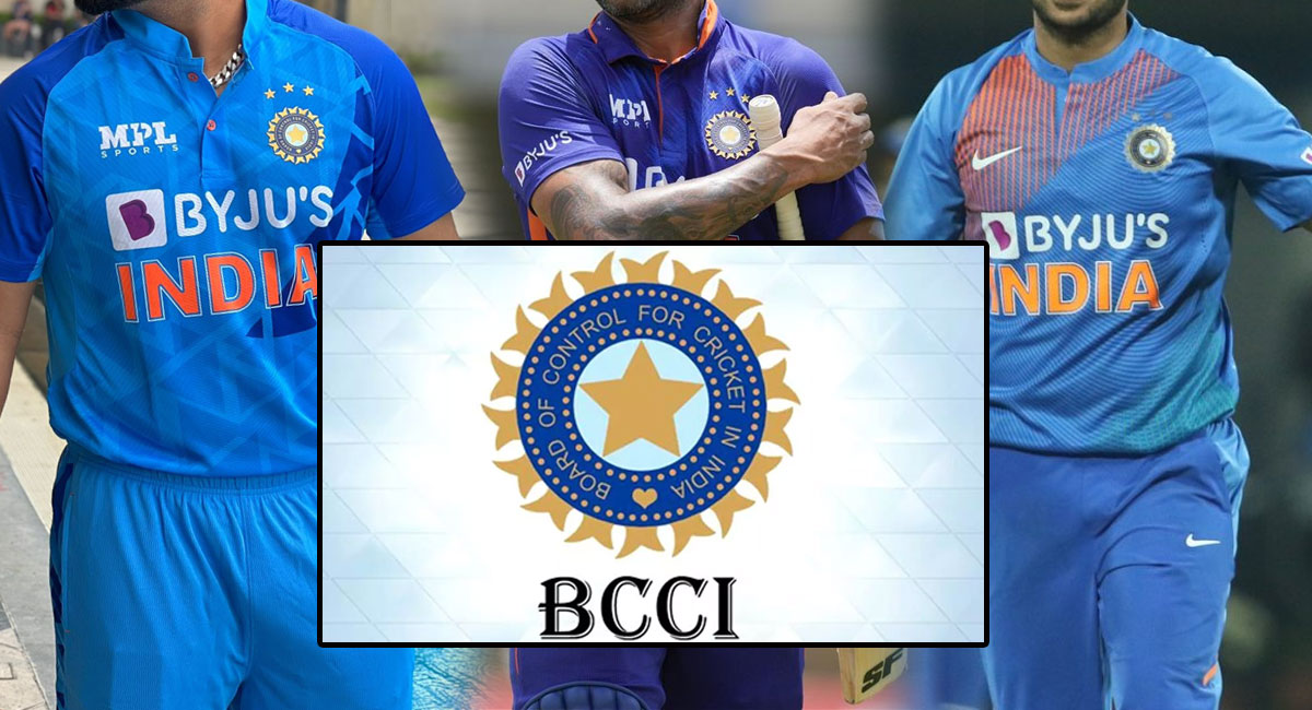 BCCI : టీమిండియాలో ముగ్గురు ఆటగాళ్లకు ఊహించని షాక్ ఇవ్వబోతున్న బీసీసీఐ… వరల్డ్ కప్ కూడా కష్టమే..?