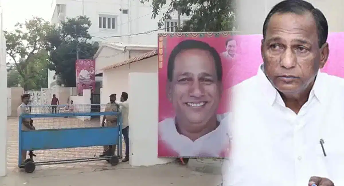 it raids on telangana minister malla reddy properties