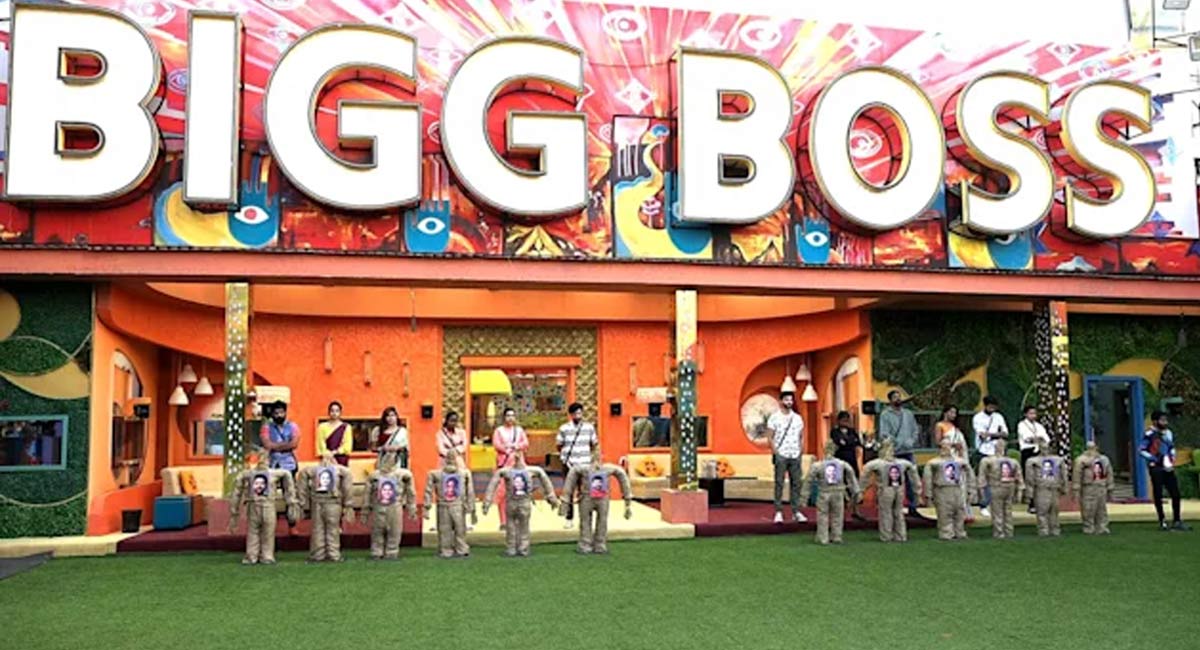 Bigg Boss 6 Telugu : బిగ్ బాస్ హౌస్ లో బిగ్ ఫైట్.. ఆమెని లాక్కెల్లి మరీ ఇంత దారుణం ఏంటి బాబోయ్..!