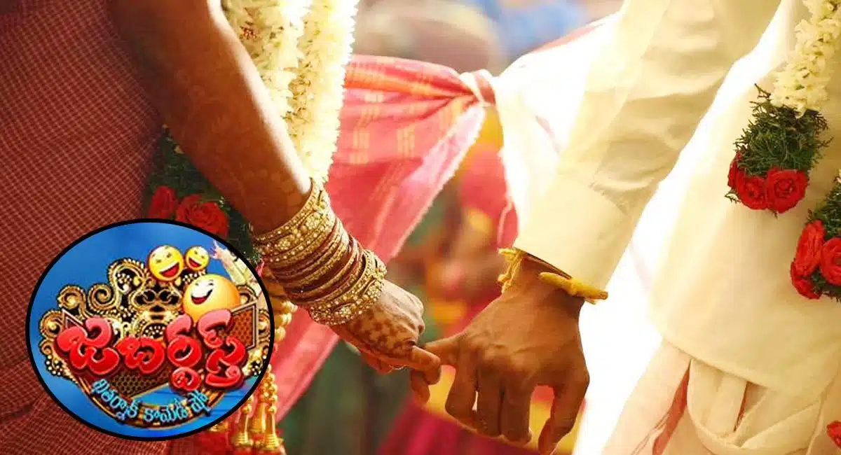 jabardasth rocking rakesh jordar sujatha living together