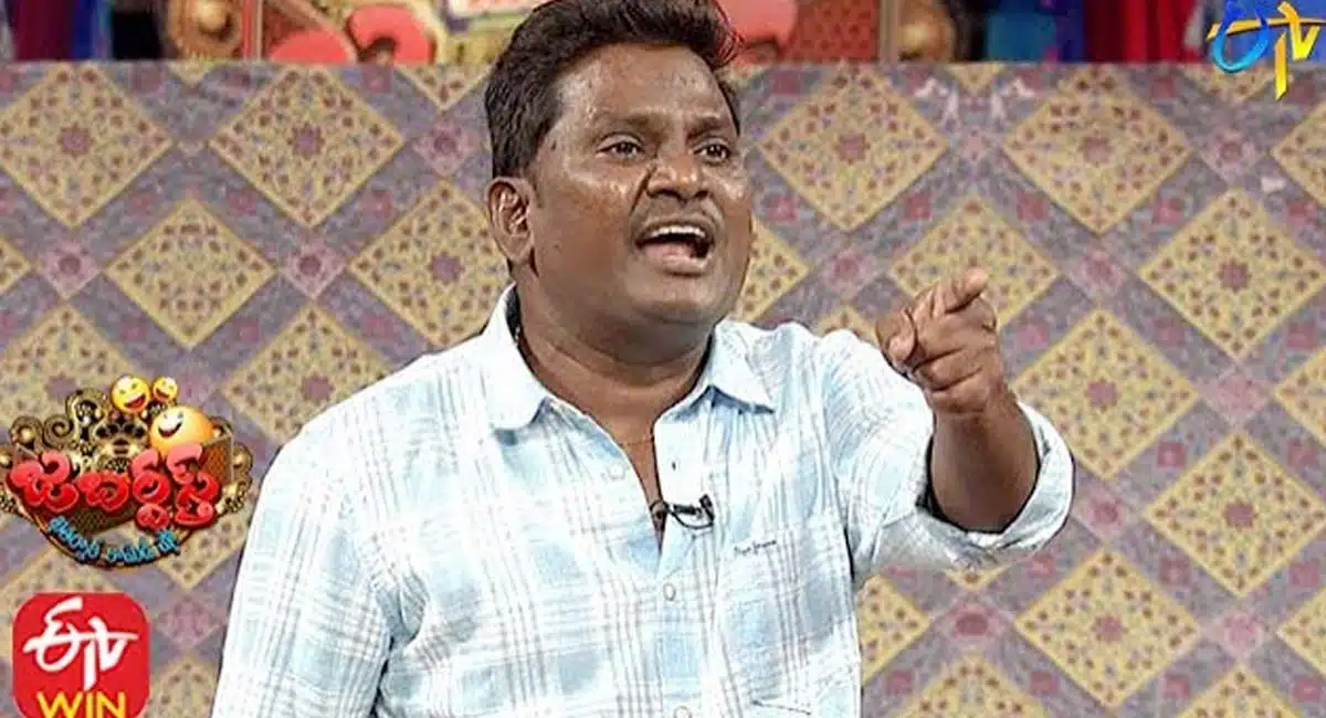 Thagubothu Ramesh is going to eliminate Mallemala jabardasth team