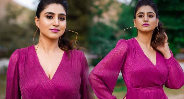 Varshini : వారెవా అనిపిస్తున్న వర్షిణి ఫోటో షూట్.. ఆఫ్టర్ గ్యాప్ అదరగొట్టే ఫోజులతో ఫాలోవర్స్ కి కిక్ ఇచ్చిన అమ్మడు..!