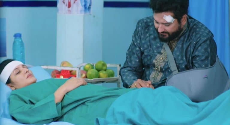 Guppedantha Manasu 28 Nov Today Episode : రిషి, మహీంద్రా, జగతి కలిసిపోవడం చూసి తట్టుకోలేకపోయిన దేవయాని.. జగతిని చంపేందుకు కుట్ర పన్నుతుందా? జగతికి ఏమౌతుంది?