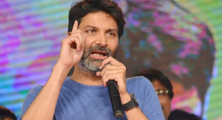 Trivikram : జీవితం లో త్రివిక్రమ్ సంపాదించిన మొట్టమొదటి సంపాదన ఎంతో తెలిస్తే అవునా అంటారు..!!