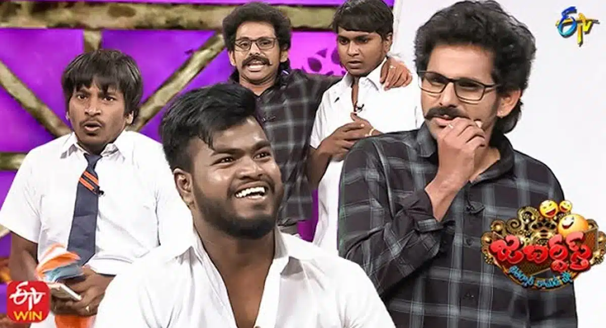 Jabardasth comedian who lives away from his wife