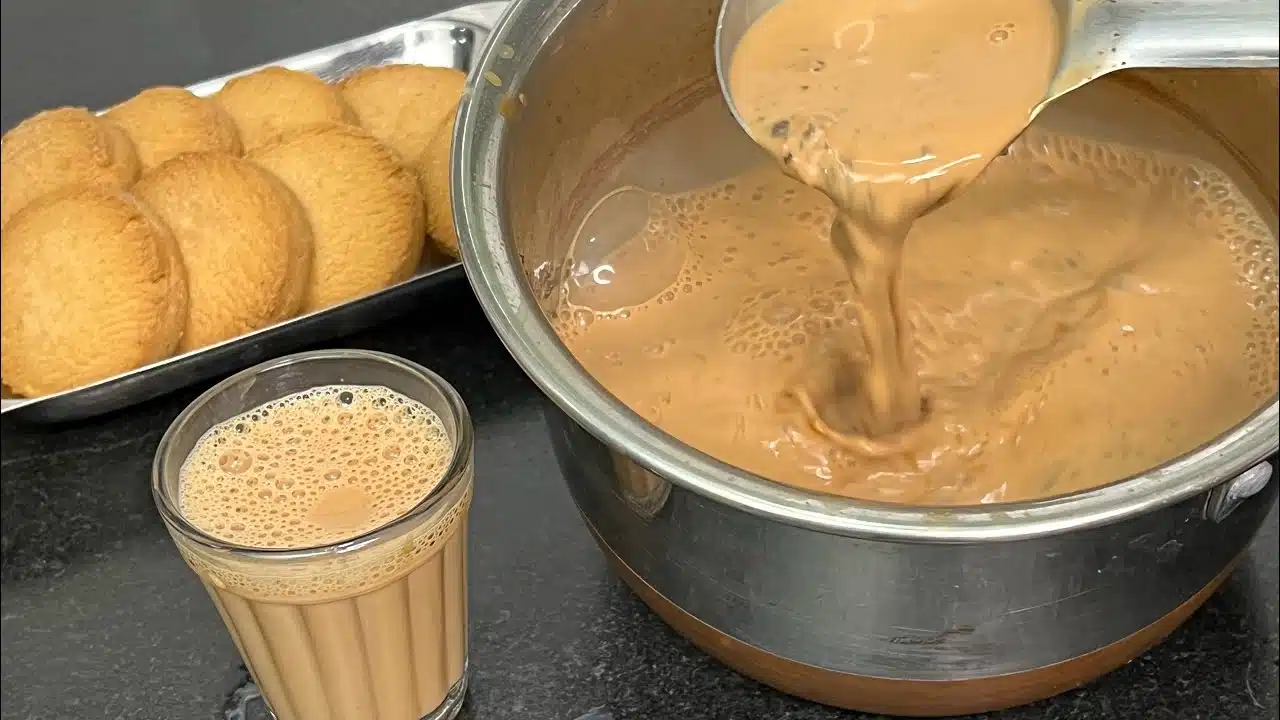 Ginger tea with tips