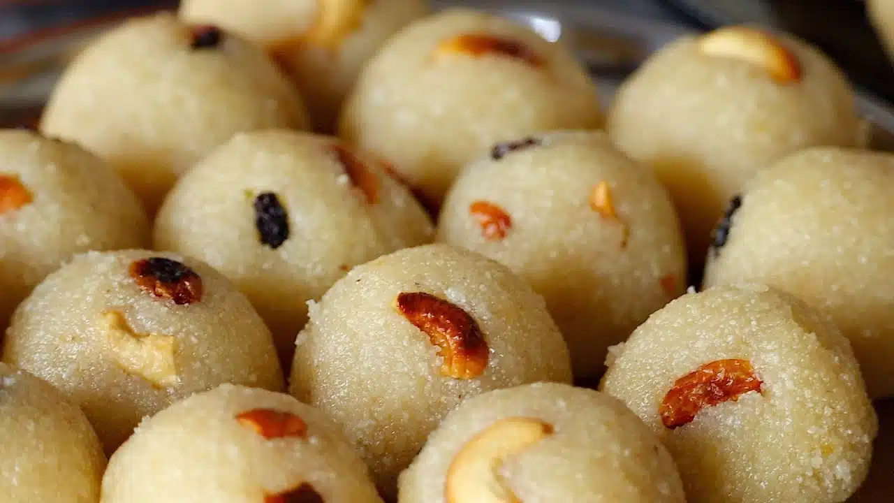 Rava Laddu Recipe in Telugu on video