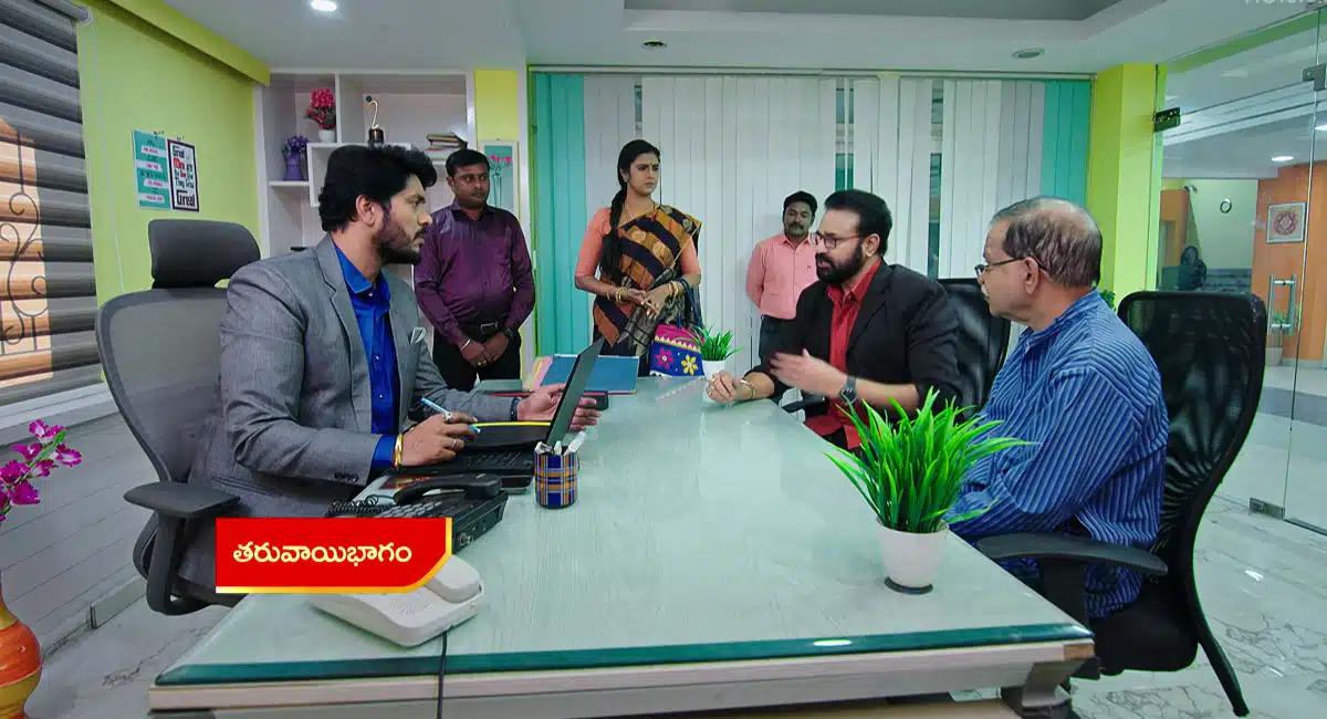shruthi is out of danger and tulasi is happy