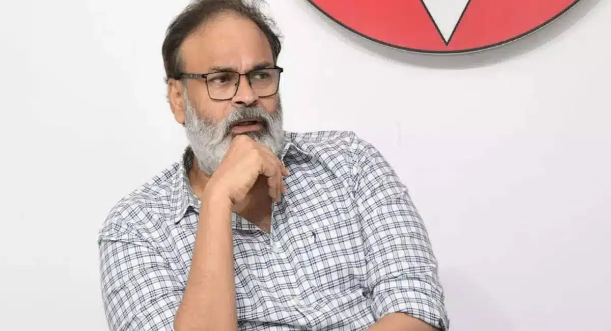 Naga Babu comments on mega heroes