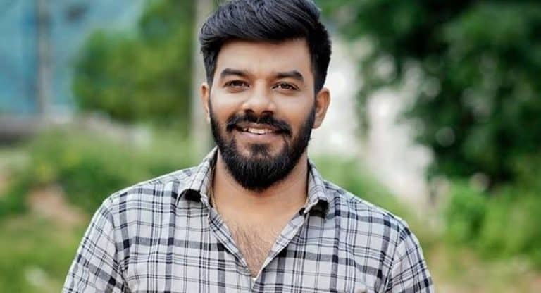 Sudigali Sudheer : సుడిగాలి సుధీర్ హీరో అవ్వడానికి ఈ పని కూడా చేశాడా .. నిజంగా తోపన్నా నువ్వు ..!!