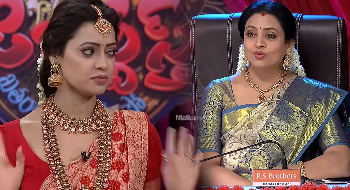 Anchor Sowmya and judge Indraja squirrel in jabardasth