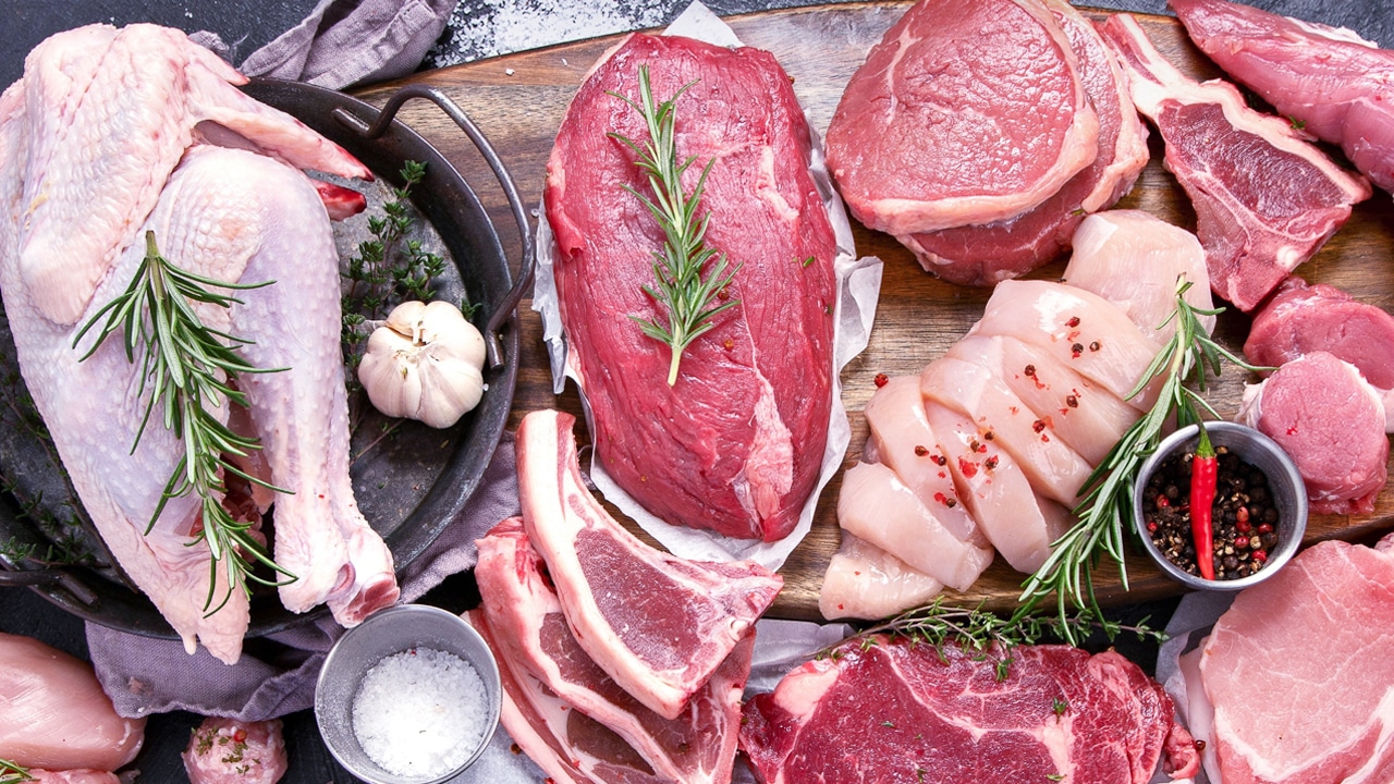 Health Tips : మాంసం ఎక్కువగా తీసుకునే వాళ్ళు ఈ విషయాలను తప్పక తెలుసుకోవాలి.. లేదంటే ప్రమాదం తప్పదు..!!