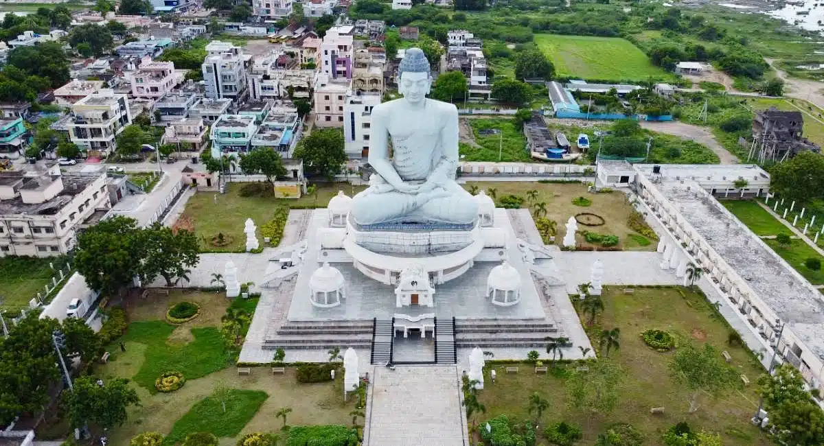 Land prices are gaining momentum in the capital Amaravati