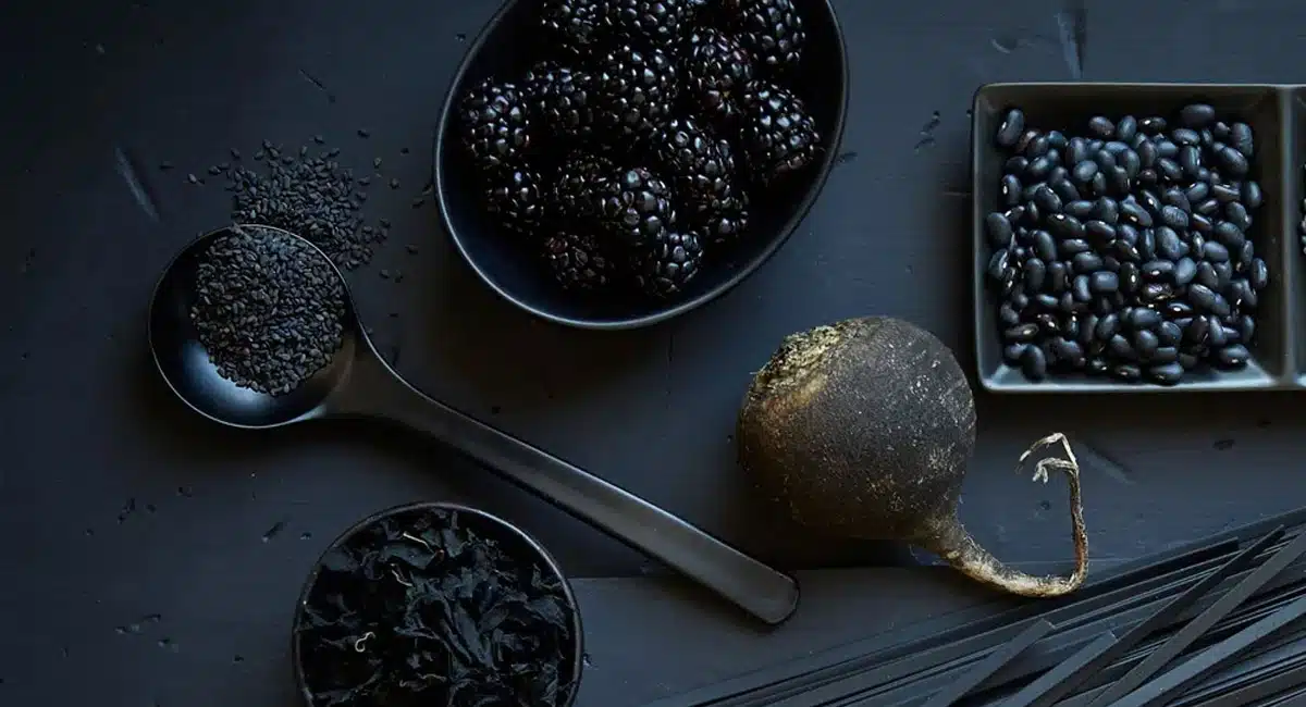 Health benefits of black foods