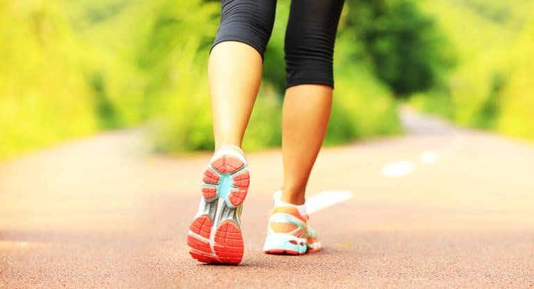 Reverse Walking : రివర్స్ వాకింగ్ చేస్తే ఎన్ని ప్రయోజనాలో మీకు తెలిస్తే ఆశ్చర్యపోతారు…